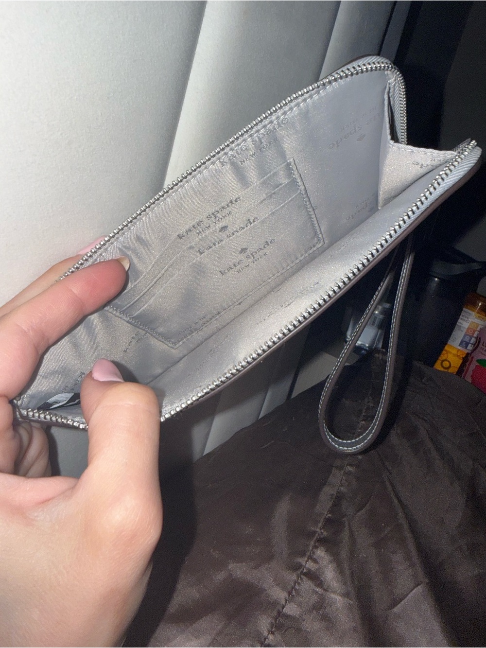 NWOT Kate Spade New York Lucy L Zip Wristlet - Picture 5 of 5